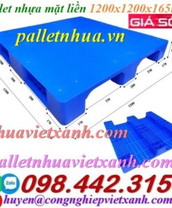 Pallet nhựa mặt liền 1200x1200x165mm - 3 đường thẳng