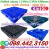 Pallet nhựa 1100x1100x150mm - màu xanh dương và đen